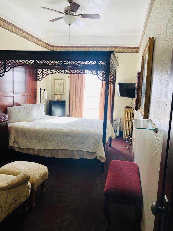 Historic Palace Hotel Silver City Buitenkant foto