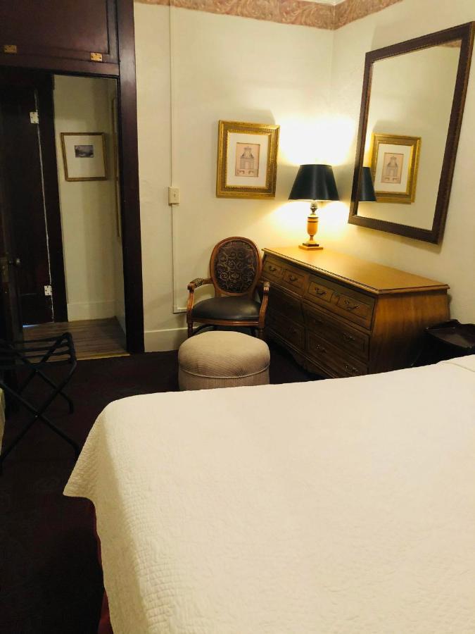 Historic Palace Hotel Silver City Buitenkant foto